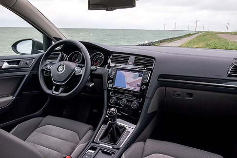Volkswagen - I prezzi di listino partono da 19.500 euro per la entry level 1.2 TSI 105 CV BMT Trendline.