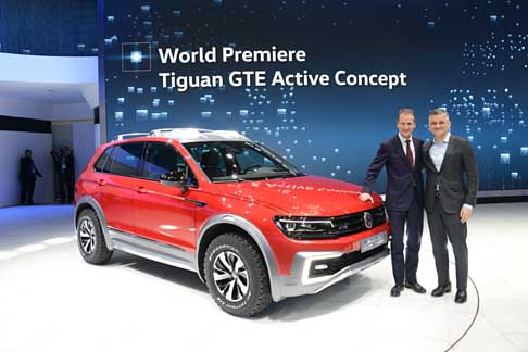 Volkswagen - La Volkswagen Tiguan GTE Active Concept anticipa la nuova generazione di SUV della gamma.