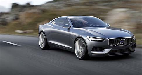 Volvo - Volvo Concept Coup offre un impatto visivo di grande fascino, regalato dalle nuove proporzioni, sottolineate ancor pi nella vista laterale.