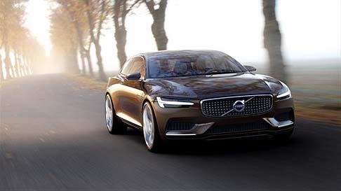 Volvo - Concept che anticipa il nuovo corso di stile del brand Volvo, la Volvo Concept Estate presenta criteri di design e tecnologici che saranno impiegati nei modelli futuri della gamma. 