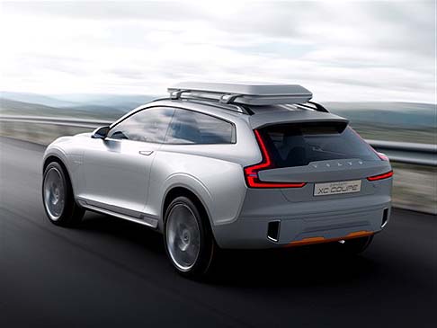 Volvo - Volvo Concept XC Coup  la seconda delle tre concept car realizzate da Volvo.