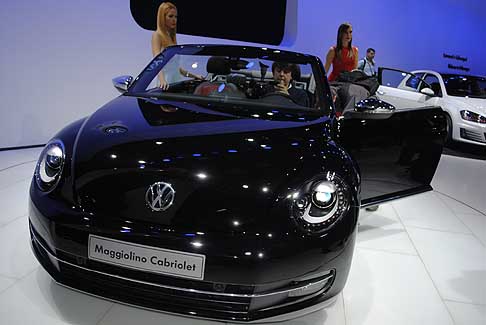 Bologna Motor Show - VW Maggiolino Cablio al Motor Show foto archivio by Automania. Il Motor Show di Bologna, il pi importante appuntamento italiano del settore auto rimandato nel 2016