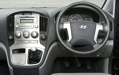 Hyundai i800