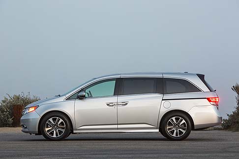 Honda Odyssey 2016