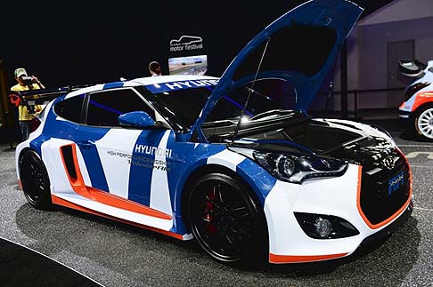 Hyundai Veloster Midship 