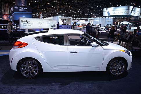 Hyundai Veloster RE:Flex