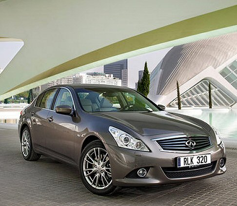 Infiniti G37 2010