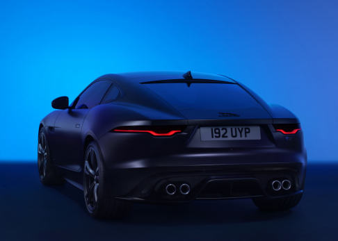 Jaguar F-TYPE 75