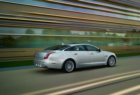 Jaguar XJ 2013