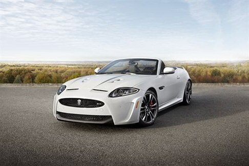 Jaguar XKR-S Convertibile 