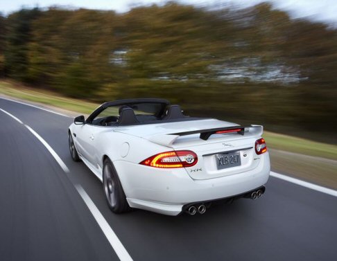 Jaguar XKR-S Convertibile 