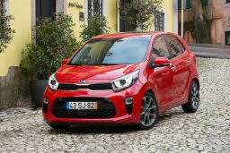 city car Picanto 2017