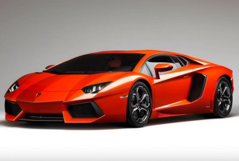 Lamborghini Aventador LP 700-4