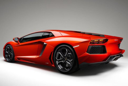 Lamborghini Aventador LP 700-4