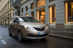 city car Ypsilon 2018