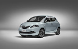 city car Ypsilon 2023