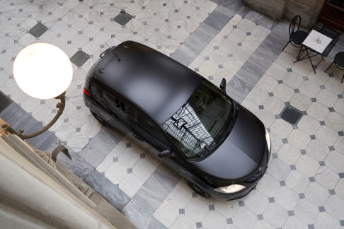 Lancia Ypsilon Black and Noir