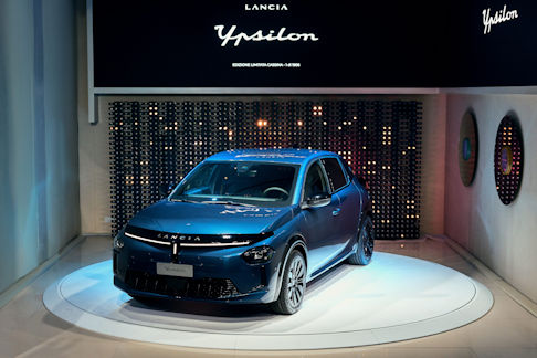 Lancia Ypsilon Edizione Limitata Cassina