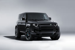 Special Edition Defender V8 Bond Edition