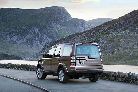 Land Rover Discovery 2015