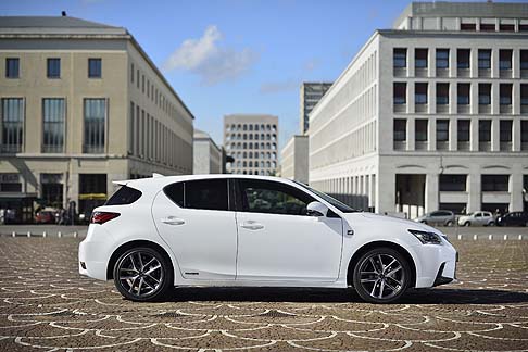 Lexus CT Hybrid 2014