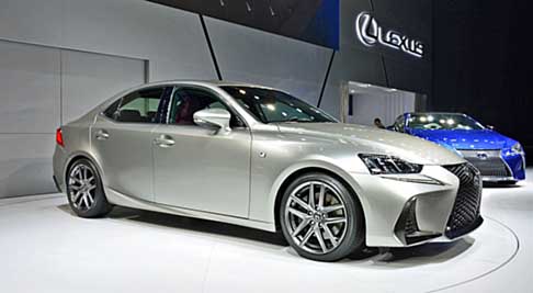 Lexus IS 2017