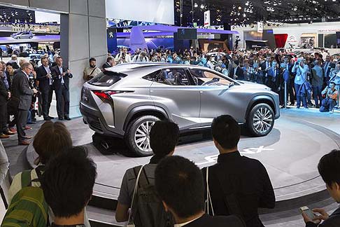 Lexus LF-NX Concept