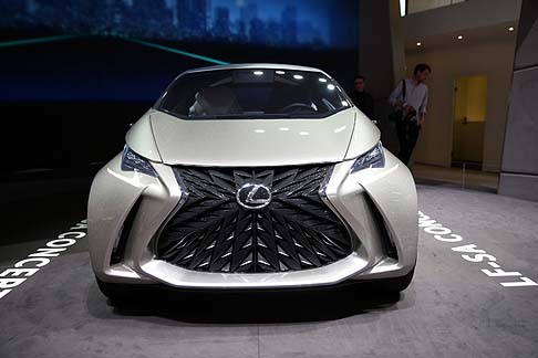 Lexus LF-SA Concept