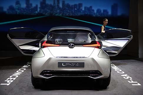 Lexus LF-SA Concept