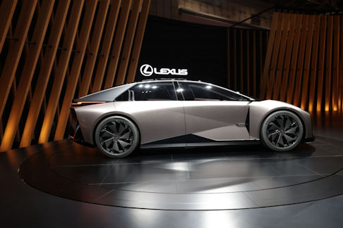 Lexus LF-ZC concept
