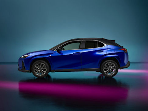 Lexus UX 2024