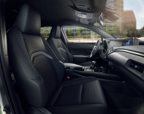 Lexus UX Hybrid 2021