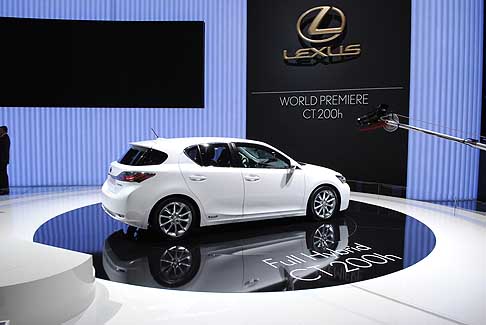 Lexus CT 200h