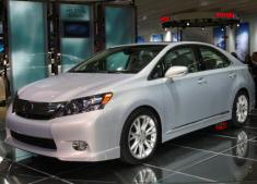 Lexus HS 250h