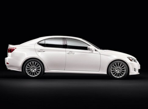 Lexus IS 2010