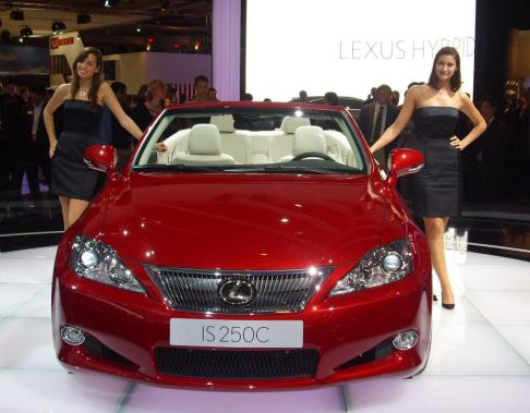 Lexus IS 250C Cabrio-Coup
