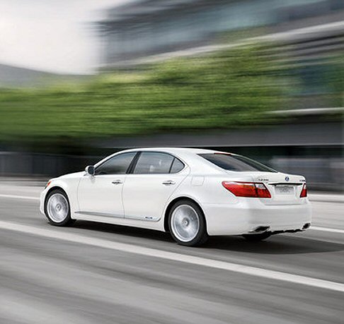 Lexus LS 2010
