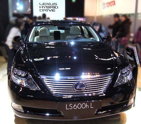 Lexus LS 600h