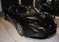 supercar Evora S