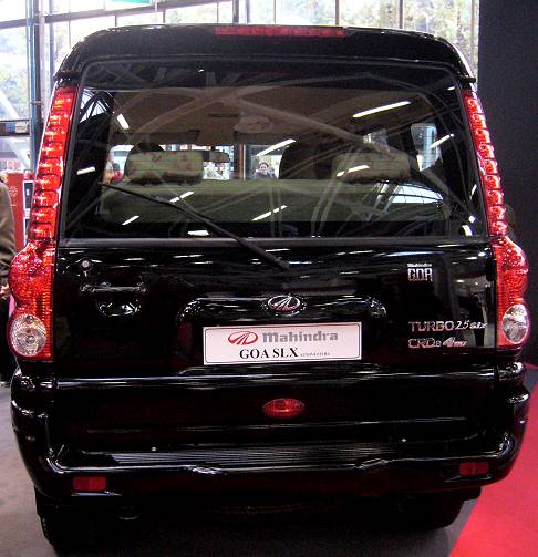 Mahindra Goa SLX