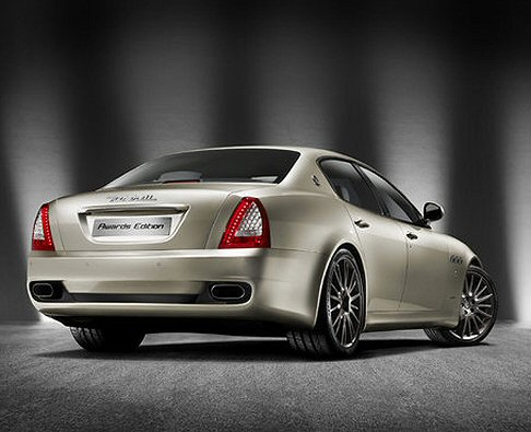 Maserati Quattroporte Sport GT S Awards Edition 