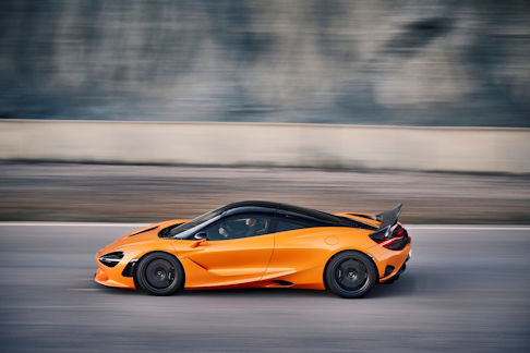 McLaren 750S