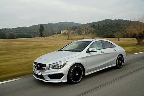 Mercedes-Benz A 250/CLA 250 Premium Supersport