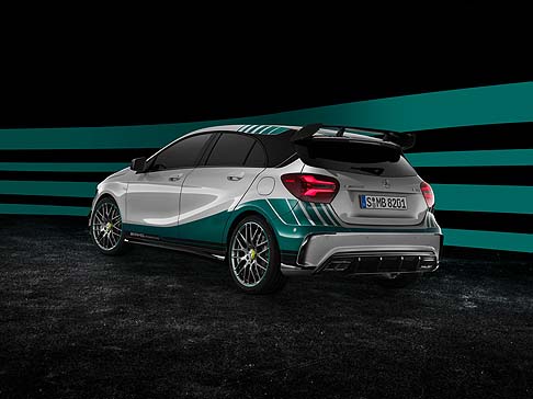 Mercedes-Benz AMG A 45 4MATIC Champions Edition 2015