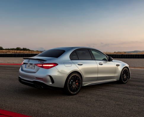 Mercedes-Benz C 63 S E PERFORMANCE