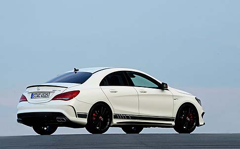 Mercedes-Benz CLA 45 AMG Edition 1