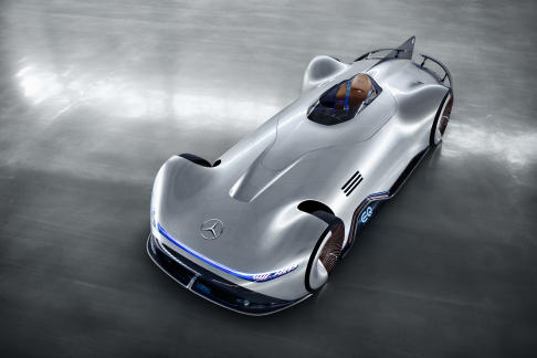 Mercedes-Benz Vision EQ Silver Arrow