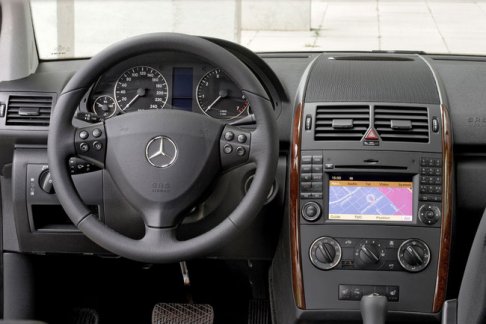 Mercedes-Benz Nuova Classe A
