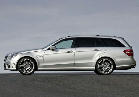 Mercedes-Benz E63 AMG SW 