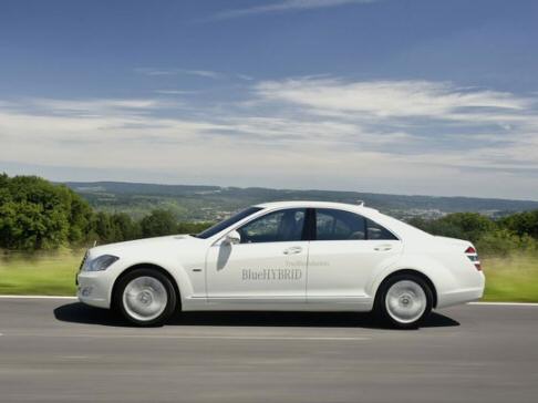 Mercedes-Benz S400 Blue Hybrid